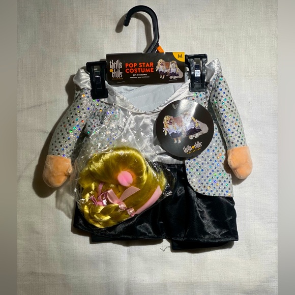 Halloween costume for pets. - Picture 2 of 3